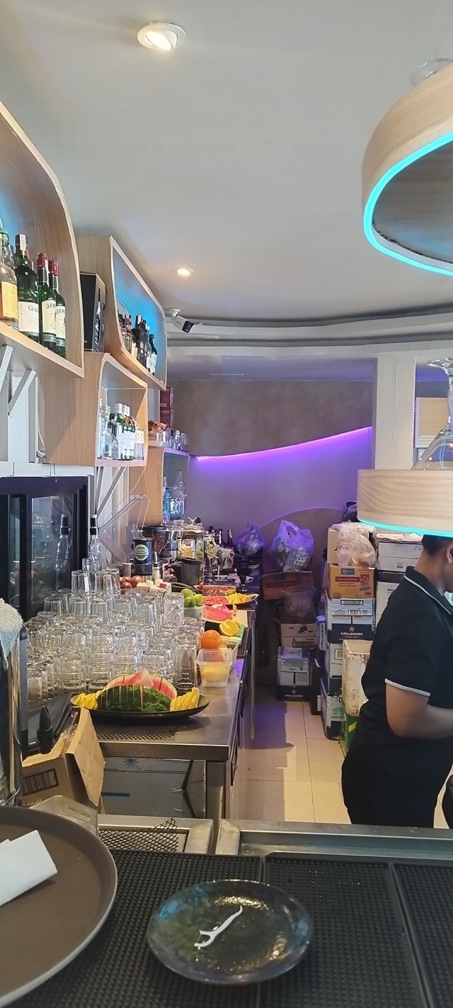 Вид с террасы YUUHI Beach Club на море